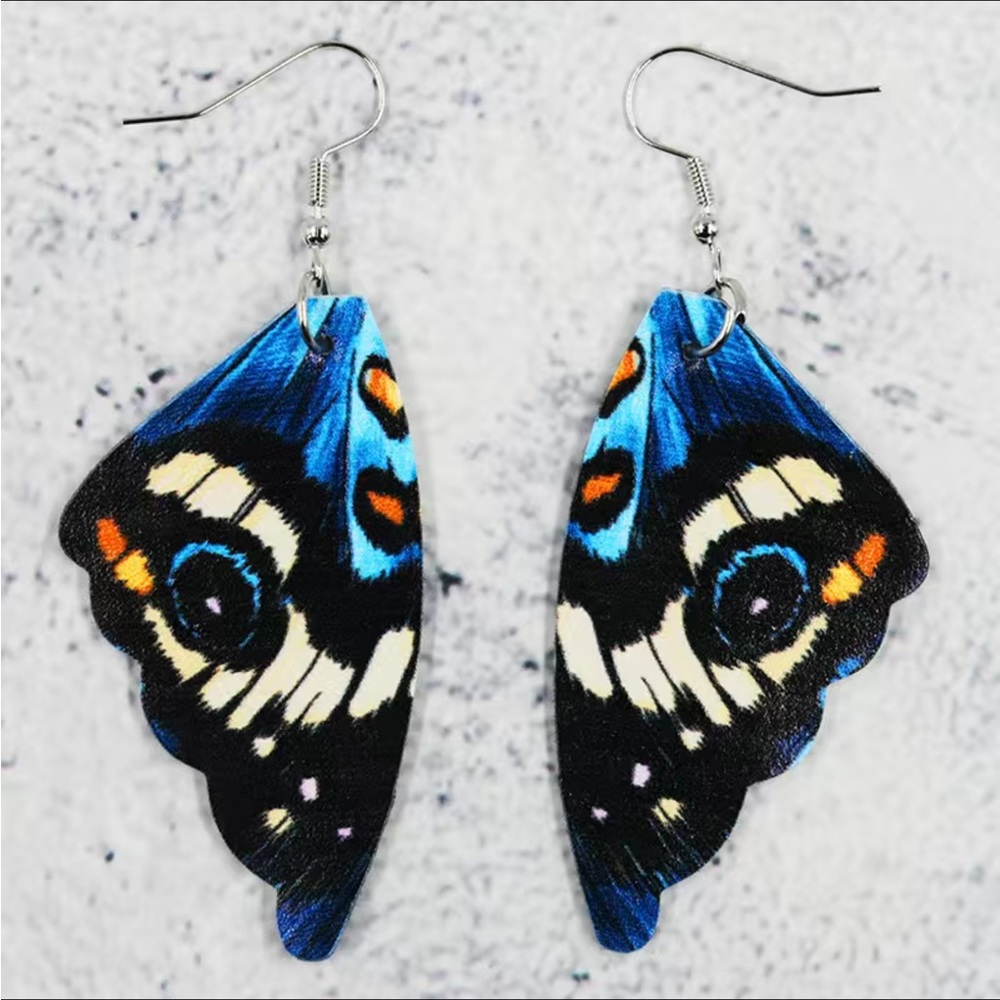 Butterfly wing earrings - Picture 3 of 6